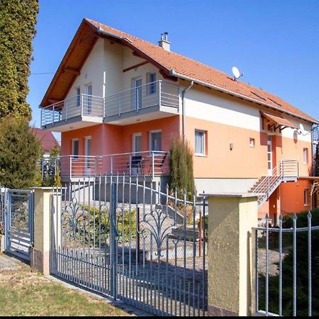 דירות זלקרוס Bonita Apartmanhaz מראה חיצוני תמונה
