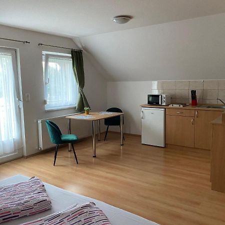 דירות זלקרוס Bonita Apartmanhaz מראה חיצוני תמונה